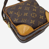MONOGRAM CANVAS AMAZONE