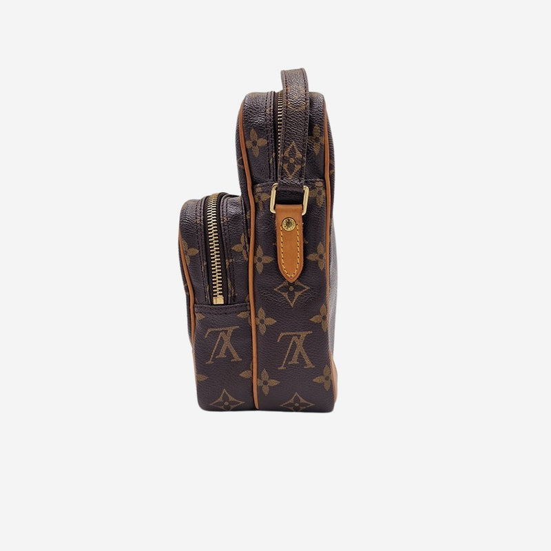 MONOGRAM CANVAS AMAZONE