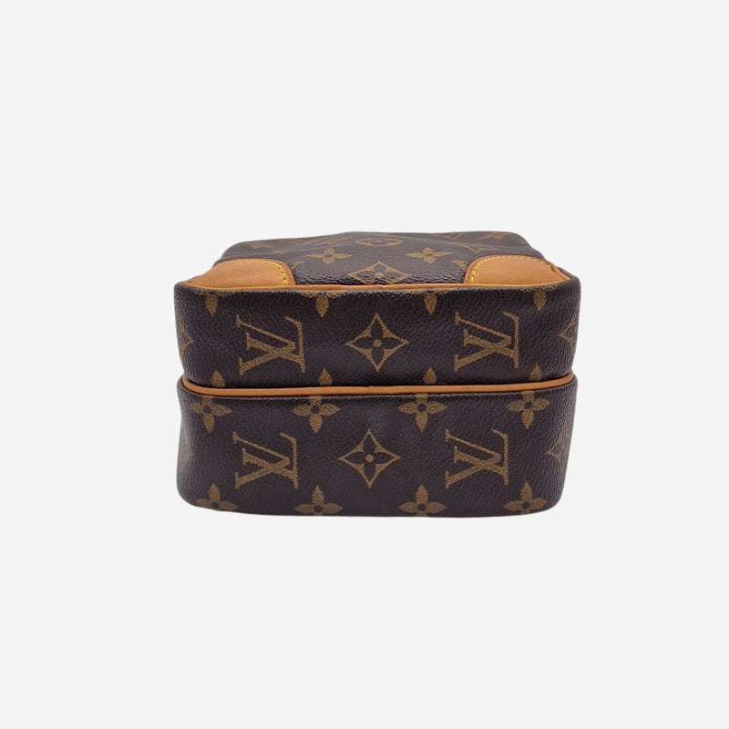 MONOGRAM CANVAS AMAZONE