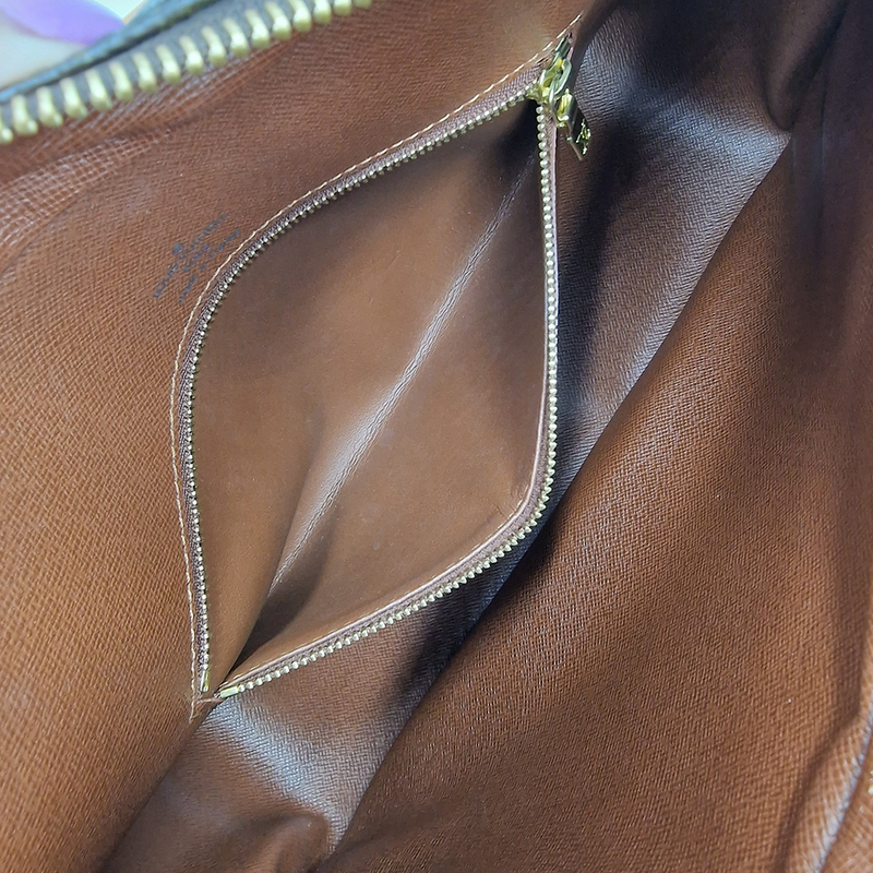 MONOGRAM CANVAS BOULOGNE 30