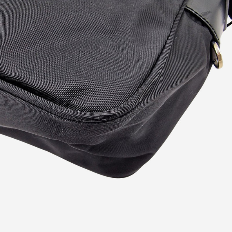 MESSENGER NYLON CROSSBODY