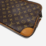 MONOGRAM CANVAS NILE MM