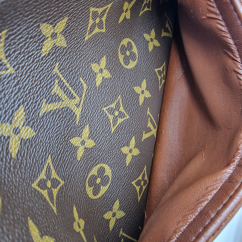 MONOGRAM CANVAS BLOIS