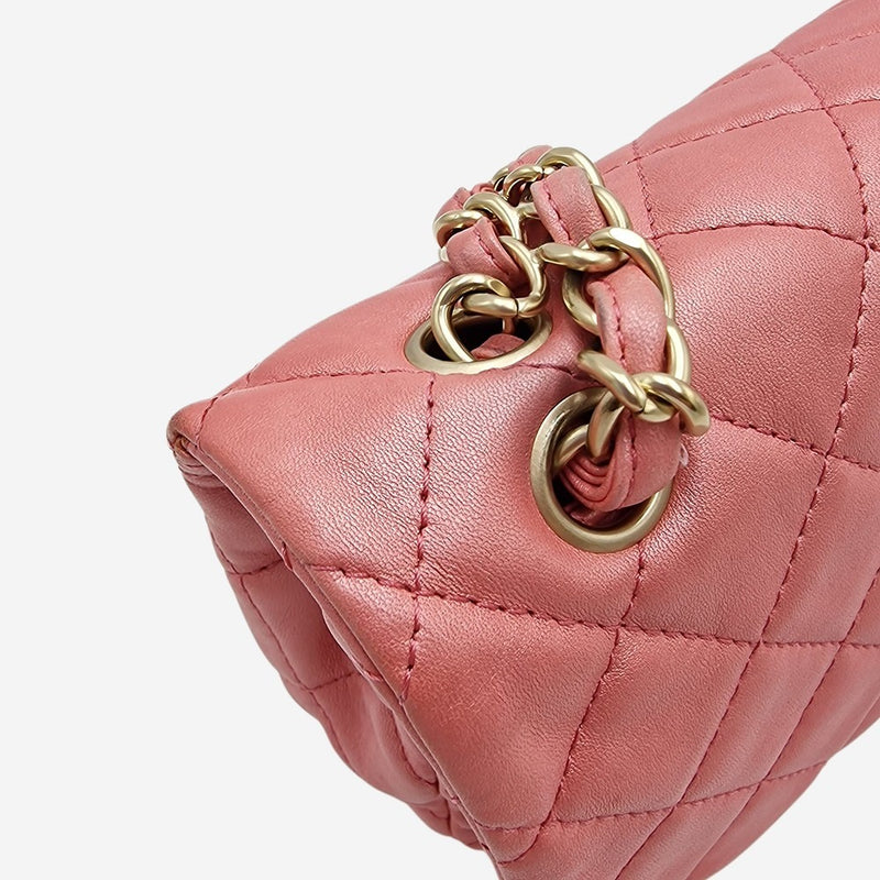 PEARLY PINK CLASSIC JEWELED FLAP BAG