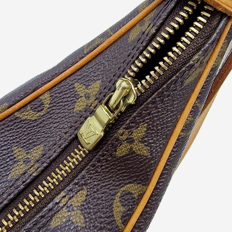 MONOGRAM CANVAS BOULOGNE 30