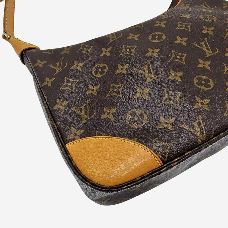 MONOGRAM CANVAS BOULOGNE 30