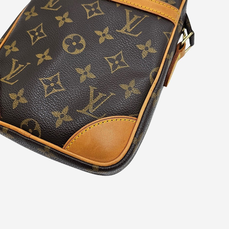 MONOGRAM CANVAS DANUBE