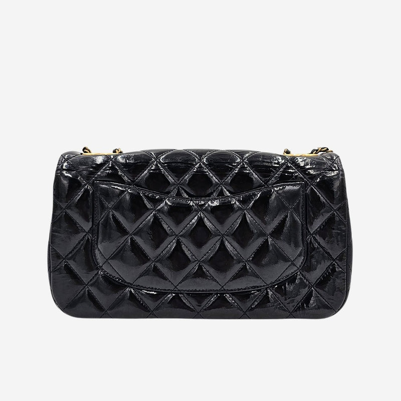 Sjælden SMALL PATENT GOATSKIN CC EYELET FLAP