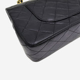 CLASSIC DOUBLE FLAP MEDIUM