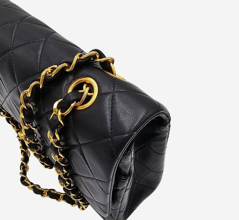 CLASSIC DOUBLE FLAP MEDIUM