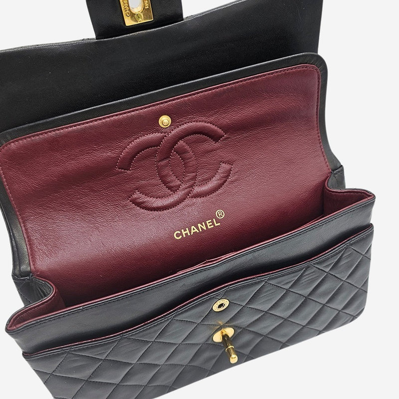 CLASSIC DOUBLE FLAP MEDIUM