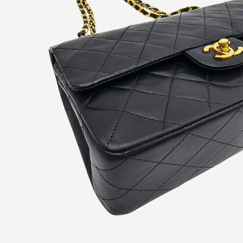 CLASSIC DOUBLE FLAP MEDIUM