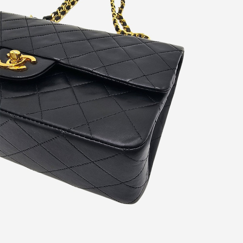 CLASSIC DOUBLE FLAP MEDIUM