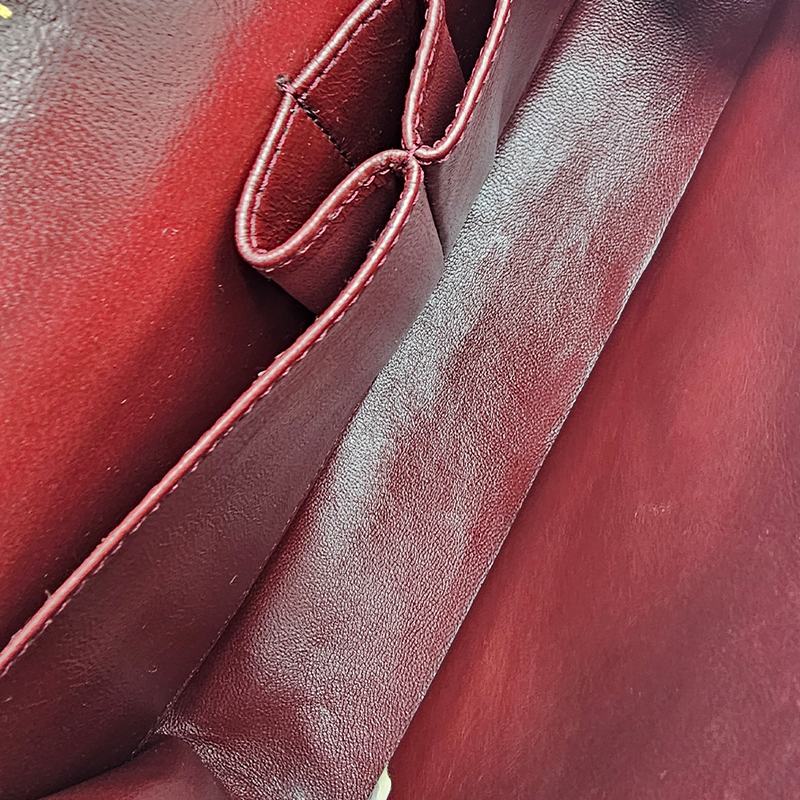 CLASSIC DOUBLE FLAP MEDIUM