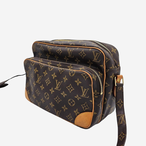 MONOGRAM CANVAS NILE MM
