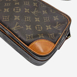 MONOGRAM CANVAS NILE MM