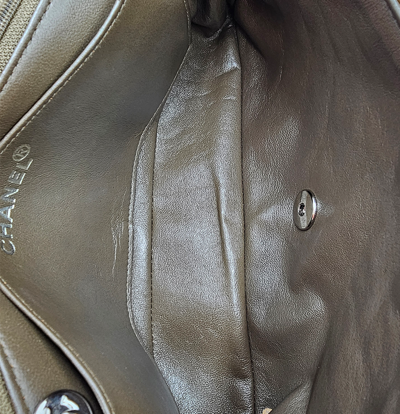 Medium ruskind single flap bag