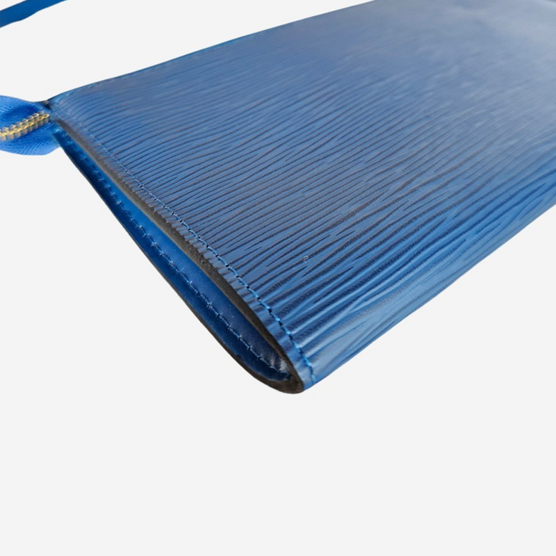 BLÅ EPI LÆDER POCHETTE ACCESSOIRES