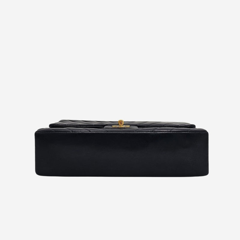 RARE CHEVRON NAVY MEDIUM CLASSIC DOUBLE FLAP