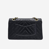 RARE CHEVRON NAVY MEDIUM CLASSIC DOUBLE FLAP