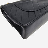 RARE CHEVRON NAVY MEDIUM CLASSIC DOUBLE FLAP