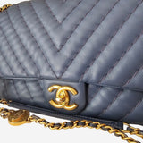 blå chevron medallion charm jumbo flap