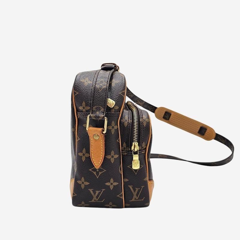 MONOGRAM CANVAS NILE MM