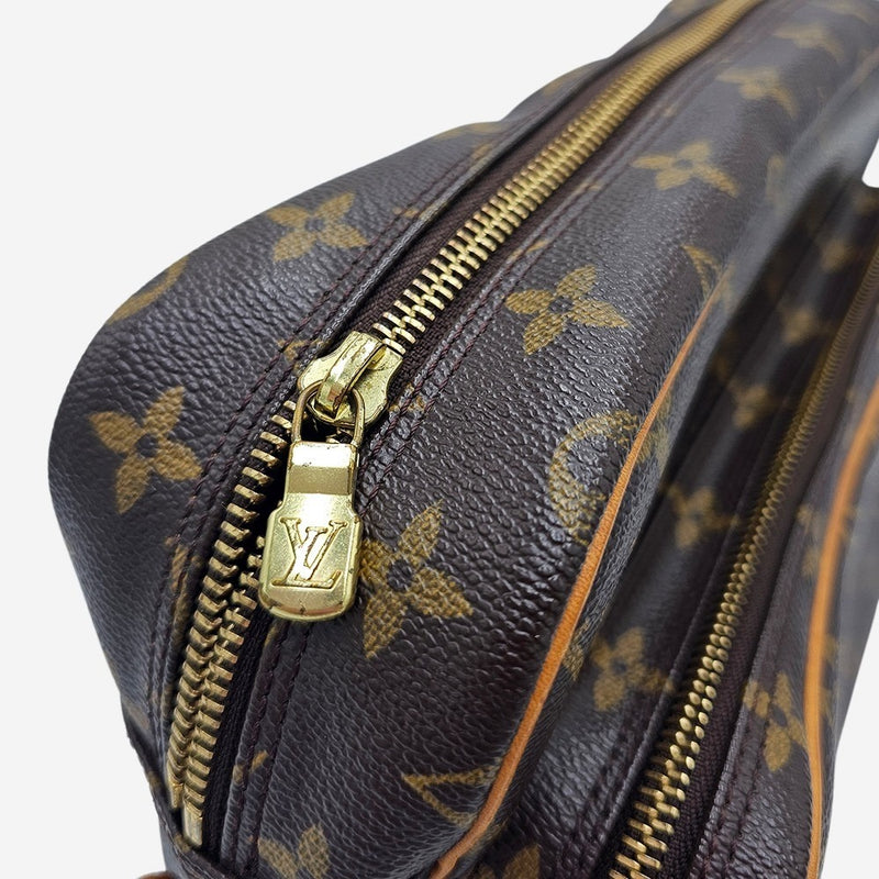 MONOGRAM CANVAS NILE MM