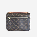 Pochette Metis