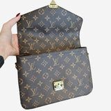 Pochette Metis