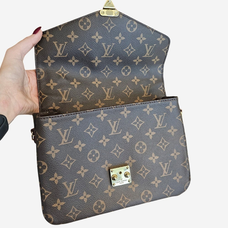 Pochette Metis