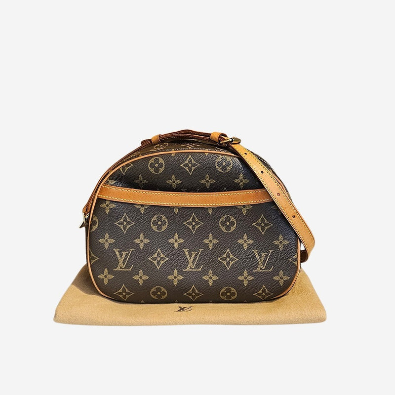MONOGRAM CANVAS BLOIS