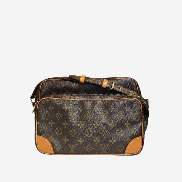 MONOGRAM CANVAS NILE MM