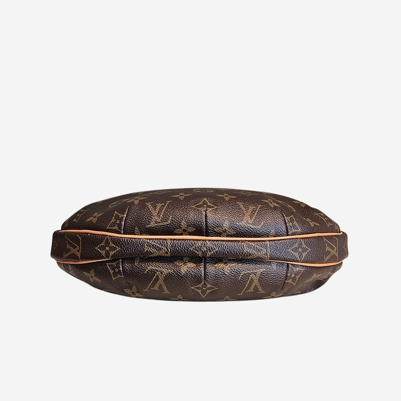 MONOGRAM CANVAS CROISSANT MM