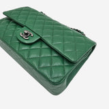 CAVIAR CLASSIC DOUBLE FLAP MEDIUM