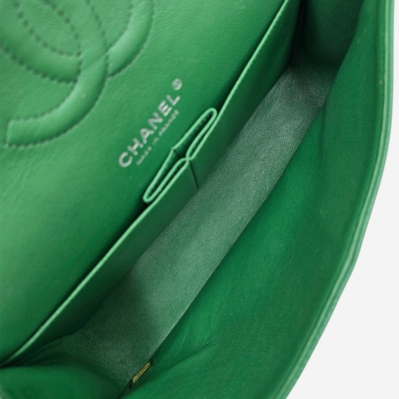 CAVIAR CLASSIC DOUBLE FLAP MEDIUM