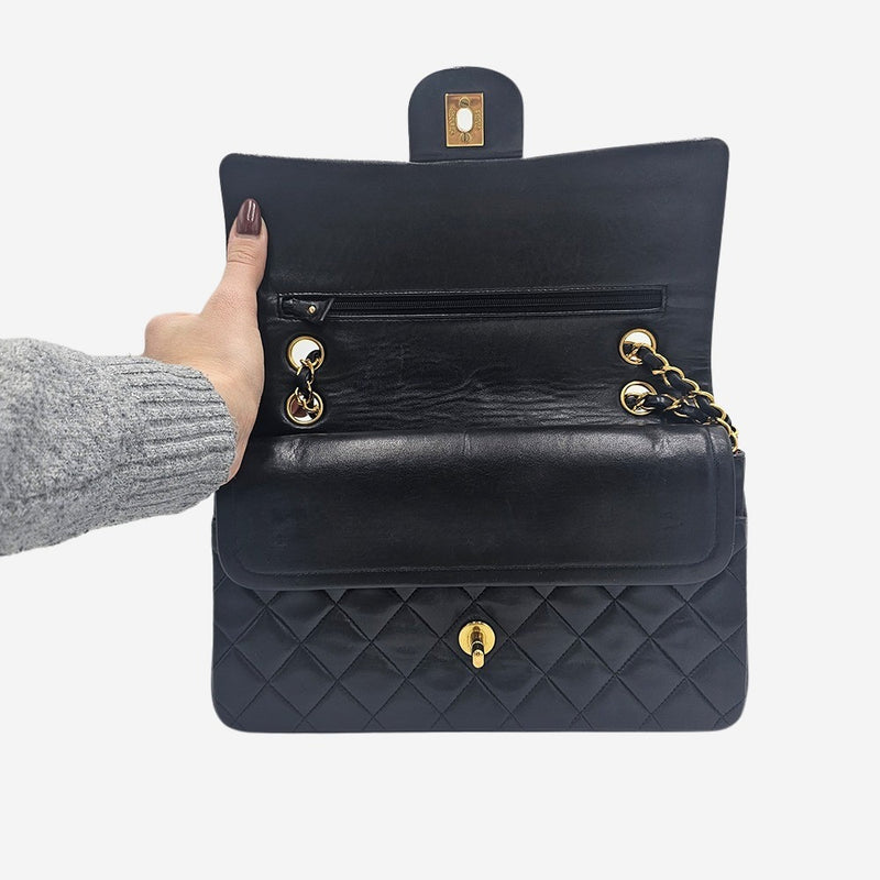 CLASSIC DOUBLE FLAP MEDIUM