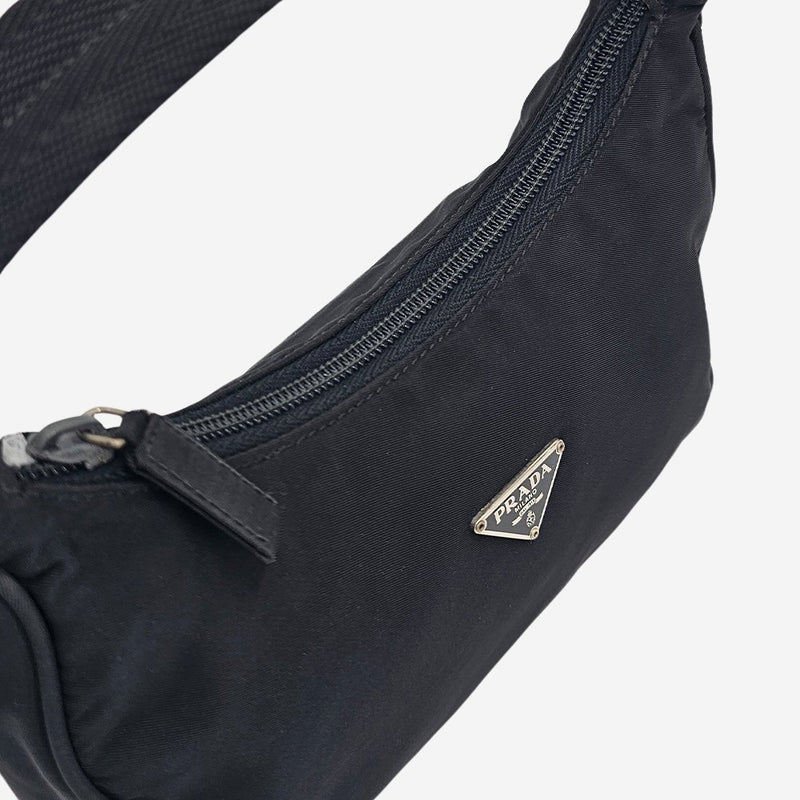 Sort Nylon Hobo