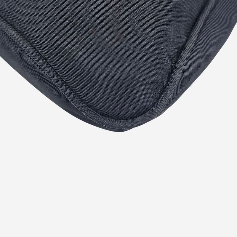 Sort Nylon Hobo