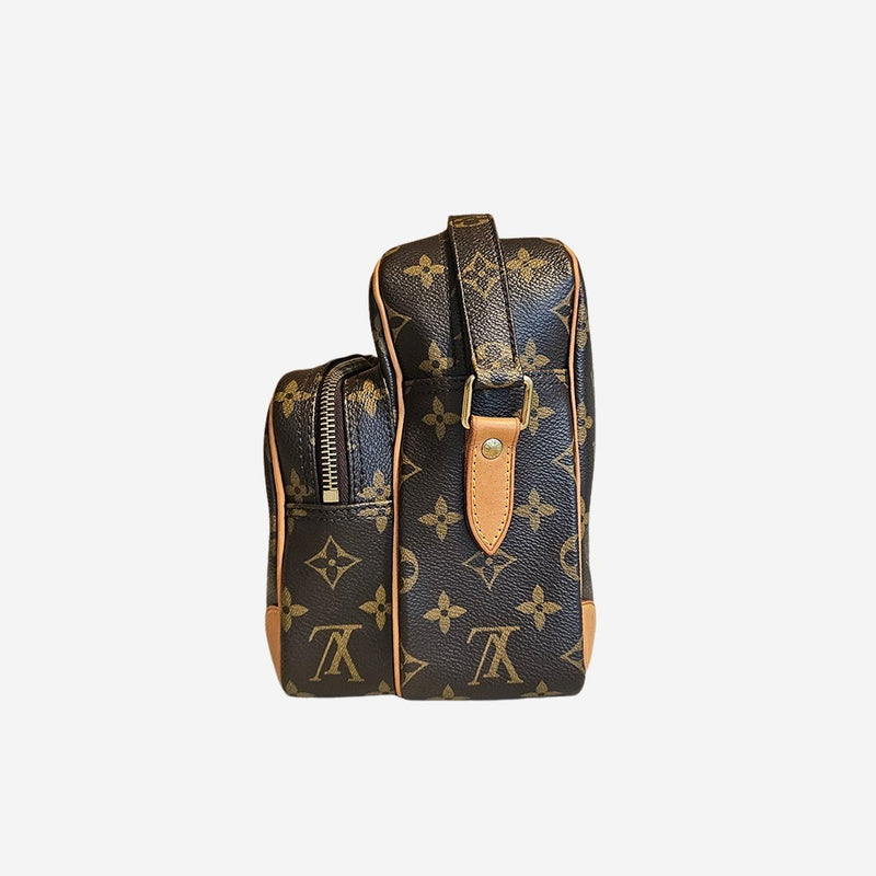 MONOGRAM CANVAS NILE MM