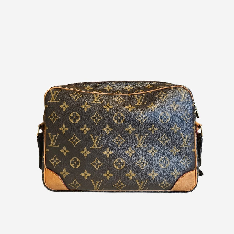MONOGRAM CANVAS NILE MM