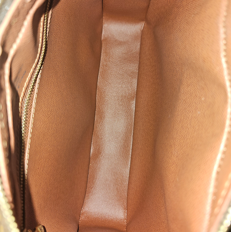MONOGRAM CANVAS NILE MM