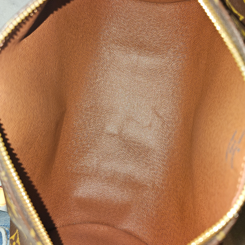 MONOGRAM CANVAS Papillon 30