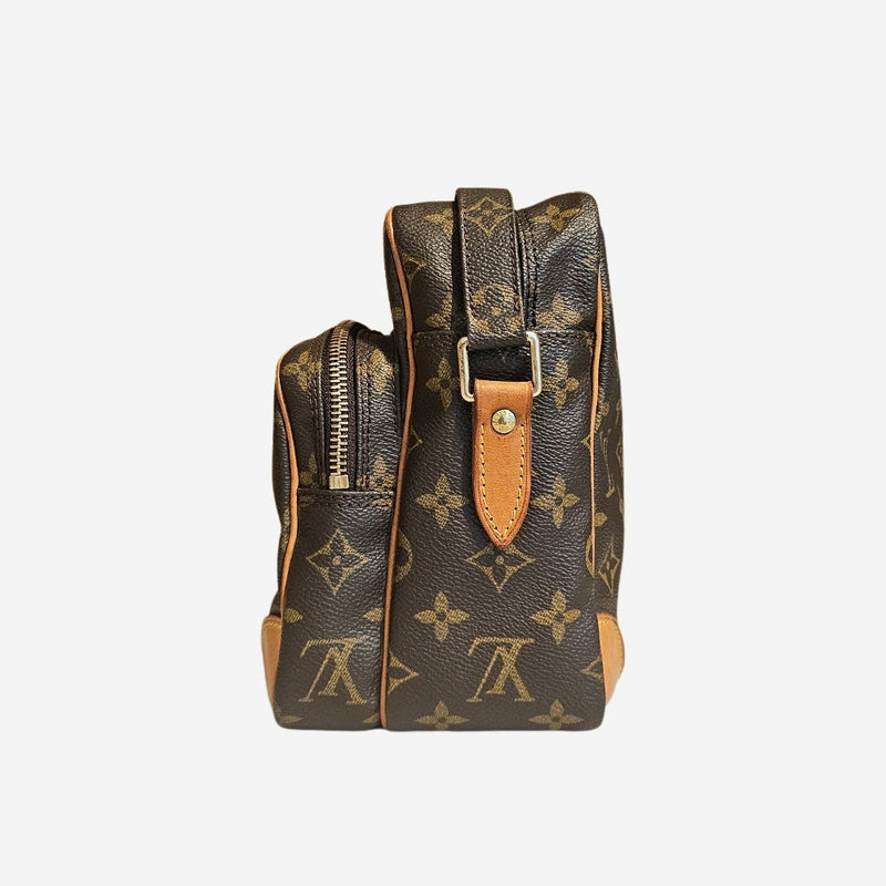 MONOGRAM CANVAS NILE MM