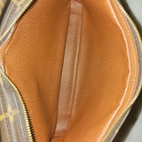 MONOGRAM CANVAS NILE MM