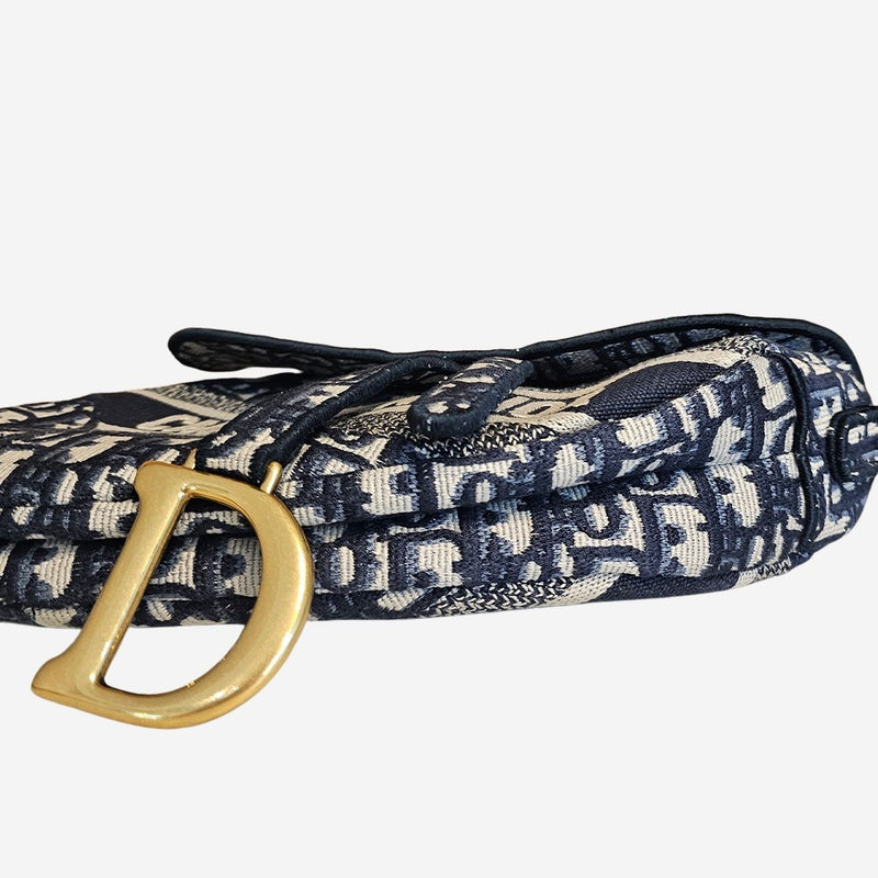 Oblique Jacquard saddle bag