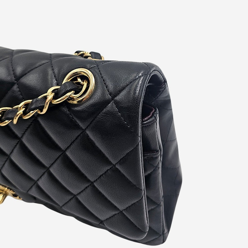 CLASSIC DOUBLE FLAP MEDIUM