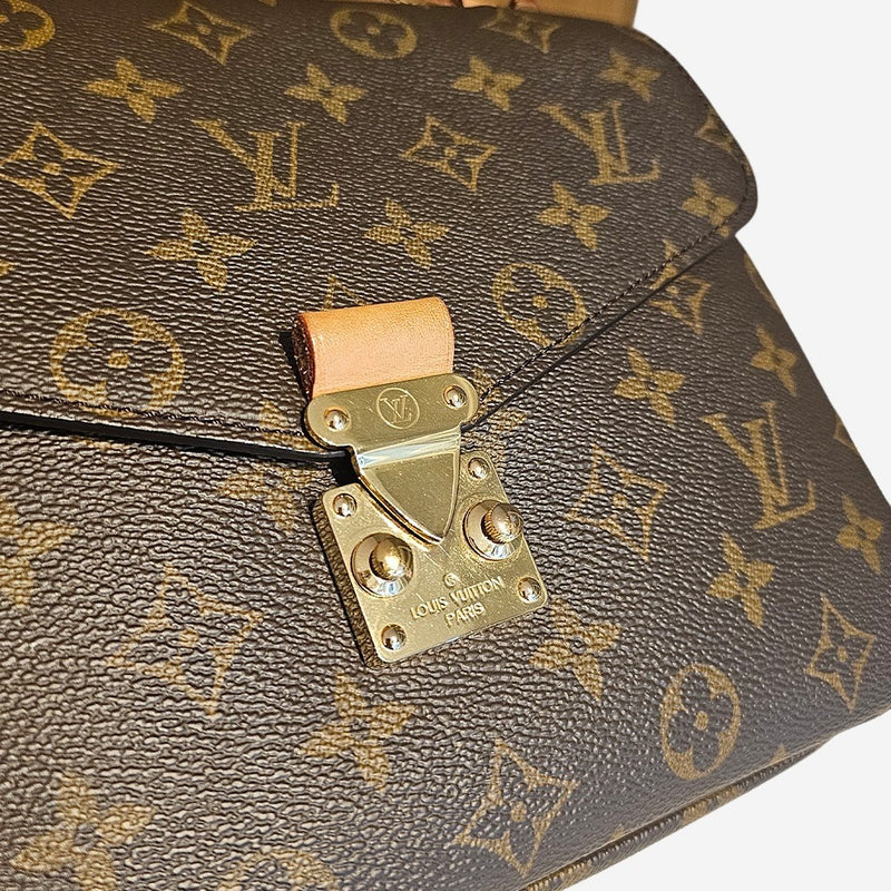 Pochette metis