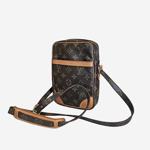 MONOGRAM CANVAS DANUBE