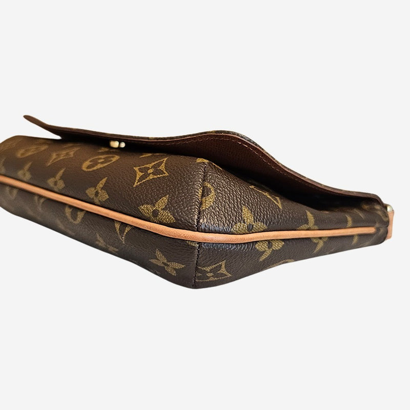 MONOGRAM CANVAS MUSETTE TANGO